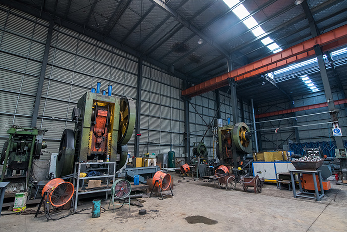 松江网架配件-锥头加工车间